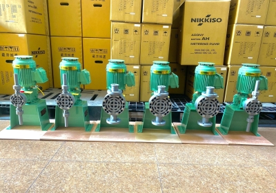 Bơm Định Lượng Hóa Chất Nikkiso AHA 42 PVC